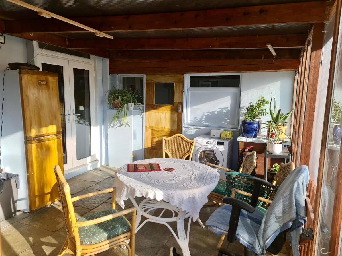 East Of Ipswich Bed & Breakfast ภายนอก รูปภาพ